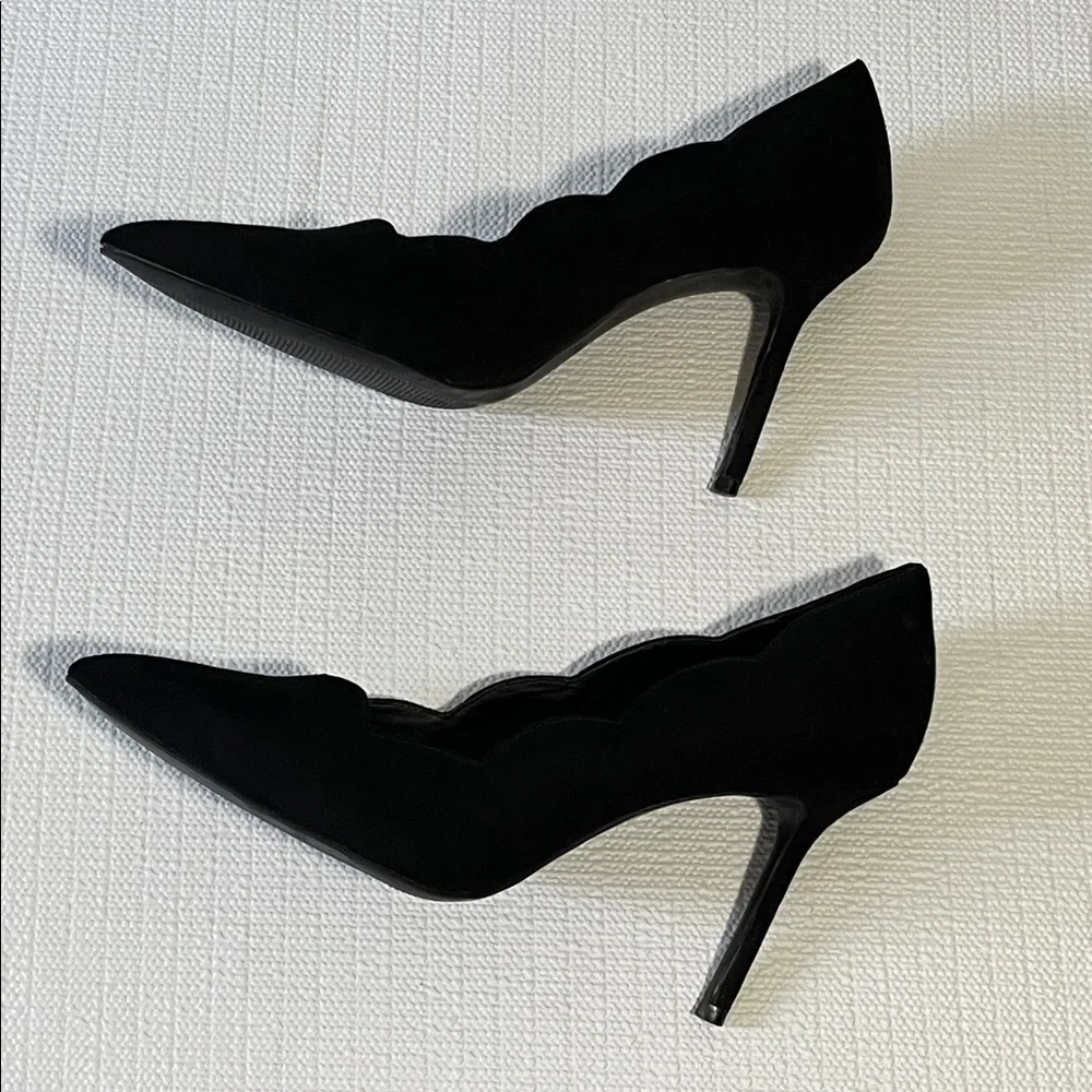 Katy Perry Collections Black Heels - Picture 4 of 8